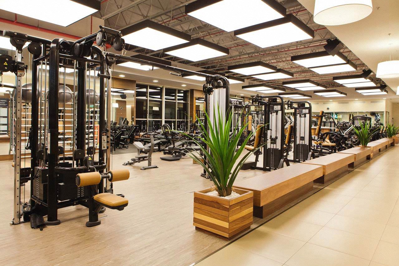 Interior de uma academia Bodytech